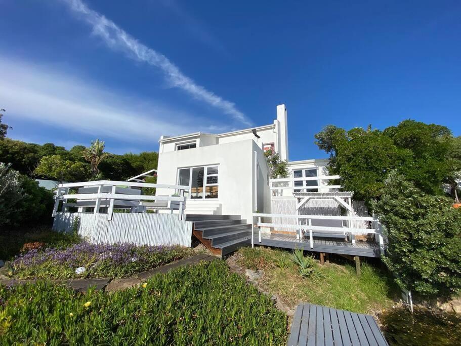 Tranquil Waterfront Hideaway With Stunning Views Cape Town