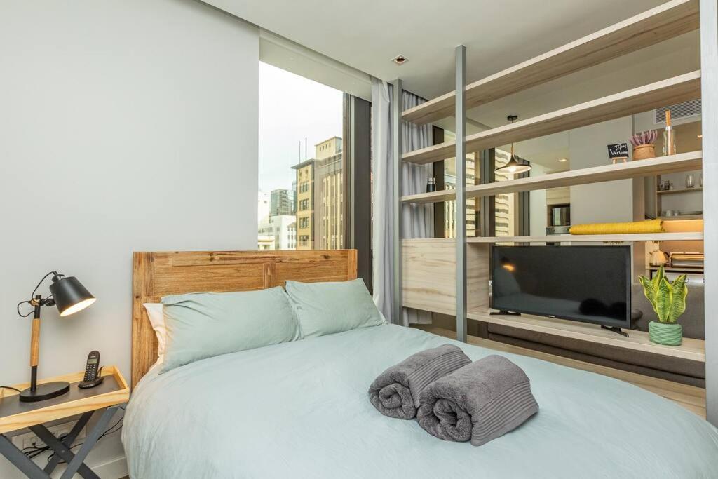 Luxury Building In Convenient Location W Full Power Apartment