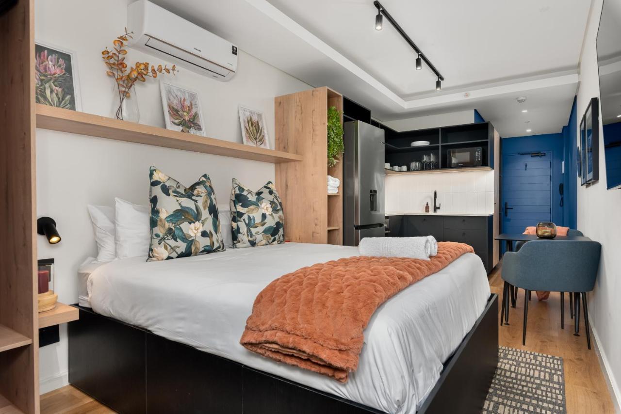 Station House * Cape Town