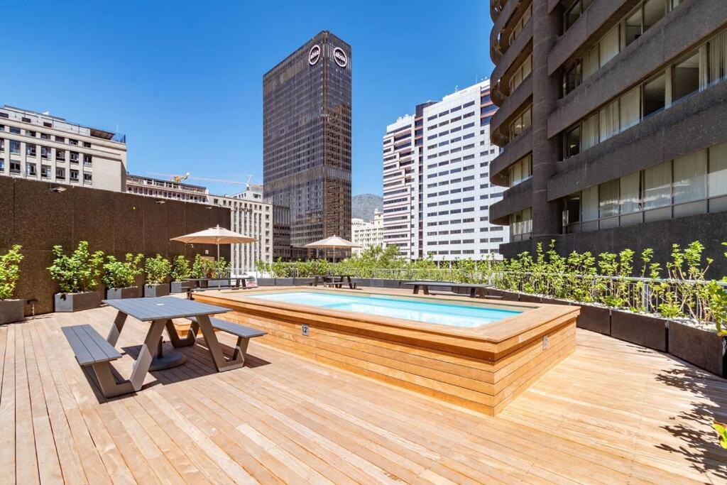 Incredible Views Towering Ct Cape Town