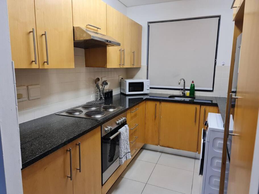 Apartment Vibrant City Centre Getaway Cape Town