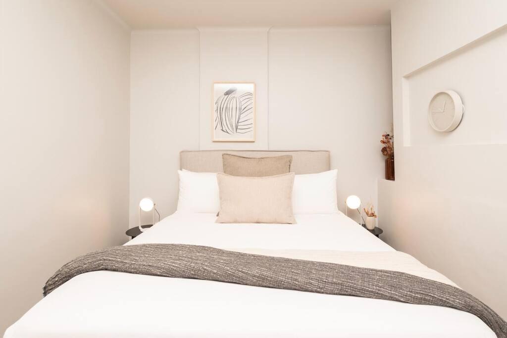Luxury Studio In The City Apartment