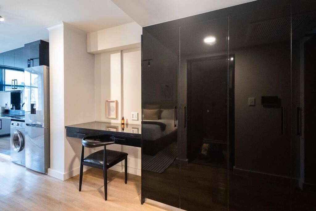 Luxury Studio In The City Apartment *