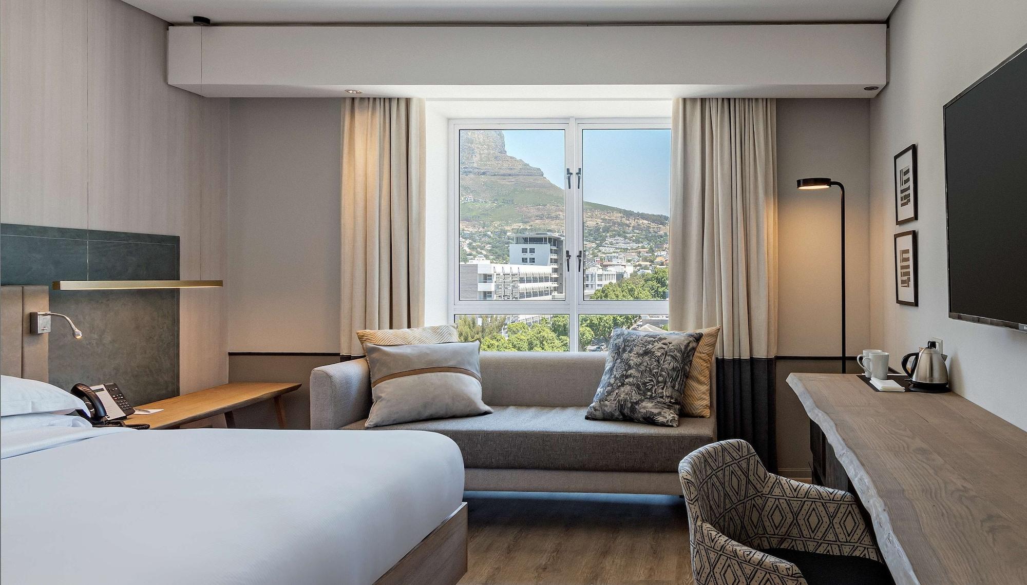 Hyatt Regency 5* Cape Town