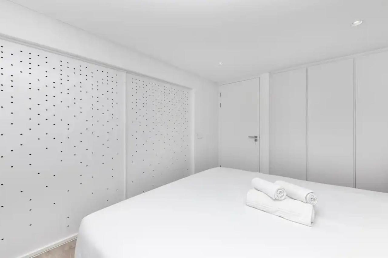 Luxurious 2 Bd In Woodstock Apartment Cape Town