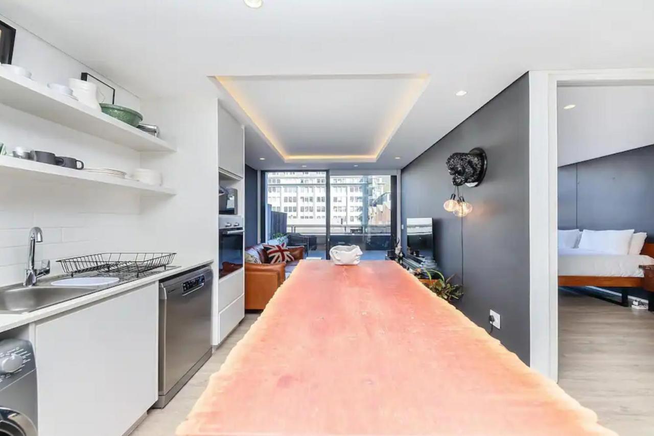 Luxurious 2 Bd In Woodstock