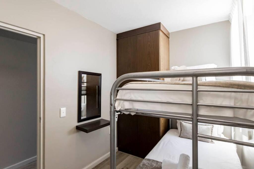 801 Infinity 2 Bedroom Beachfront *