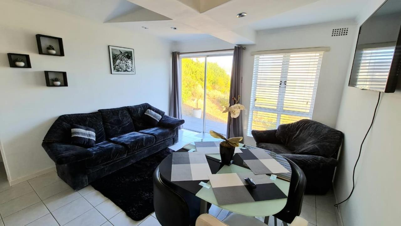 Seaviews 2 Cape Town
