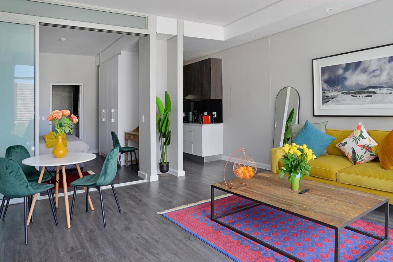 Apartment Lola - Luxury Centre With And Mountain Views Cape Town