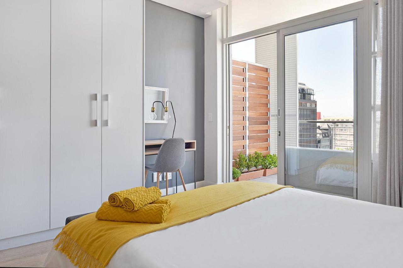 Margot - Luxury Apartment, City, Ocean & Mountain Views! * Cape Town