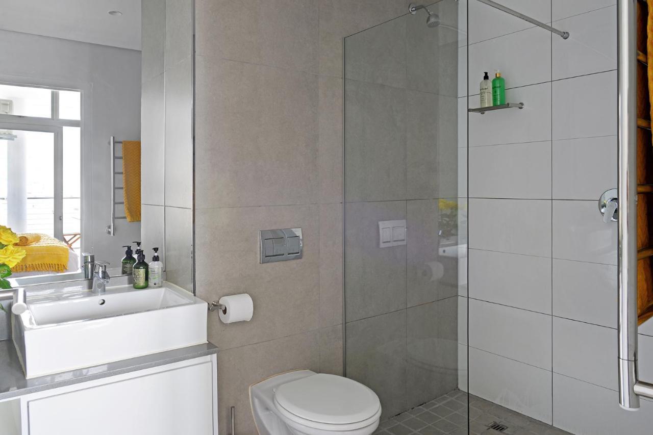 Leila - Centre Apartment, Stunning Mountain & Views Apartamento *