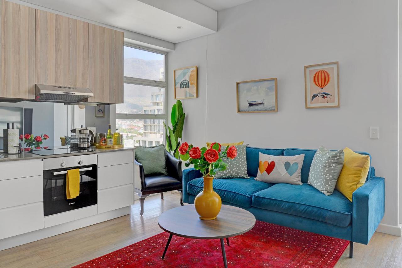 Apartamento Leila - Centre Apartment, Stunning Mountain & Views *