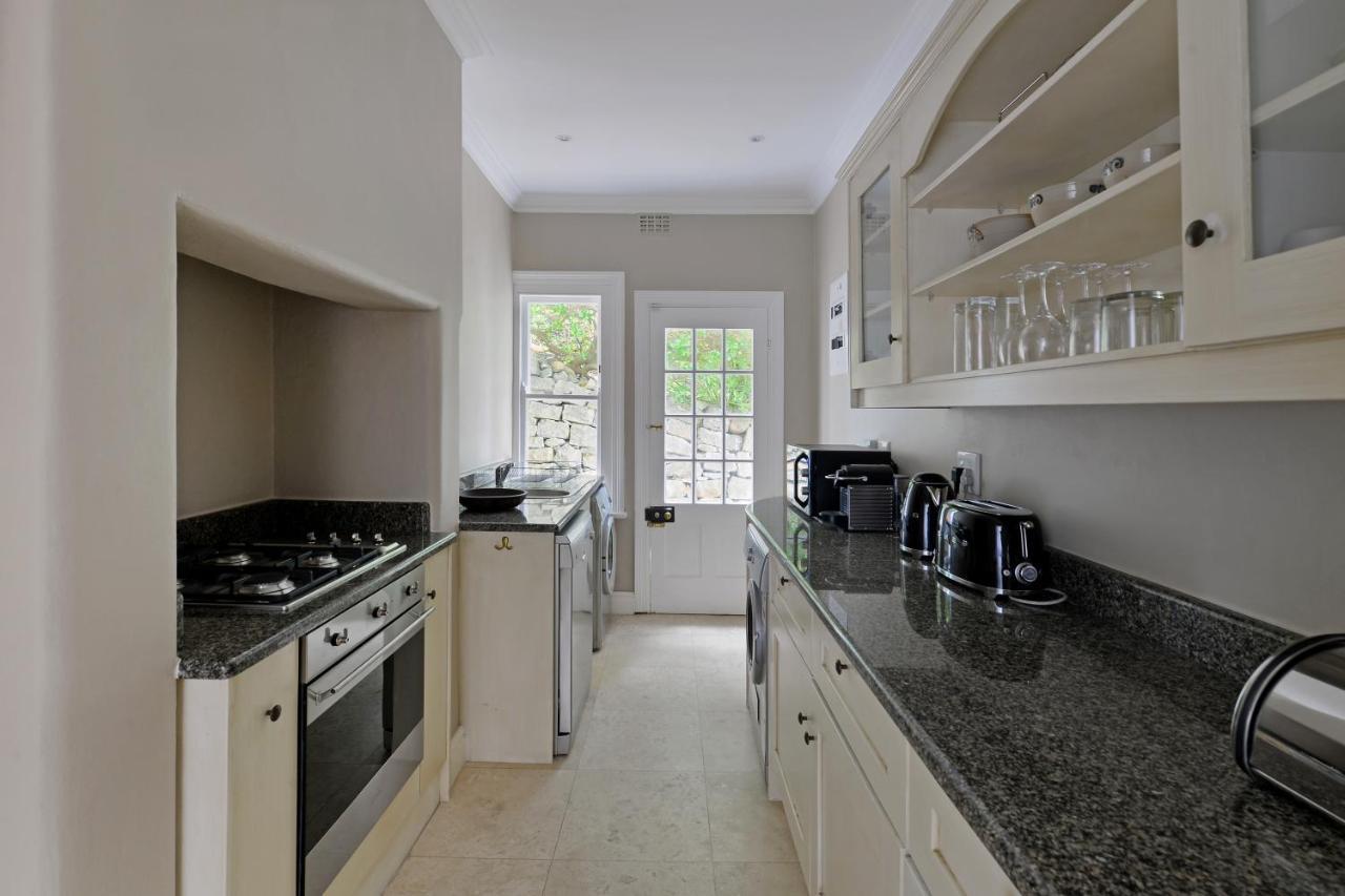 Bingley Place - Camps Bay Luxury Pousada