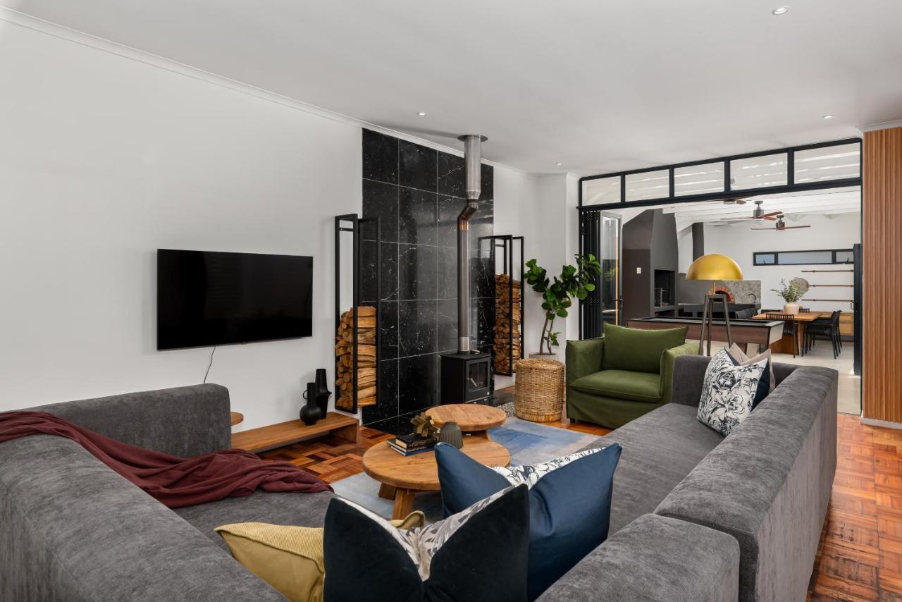Luxury Oasis, Lifestyle Villa, Pool & Gym Cape Town