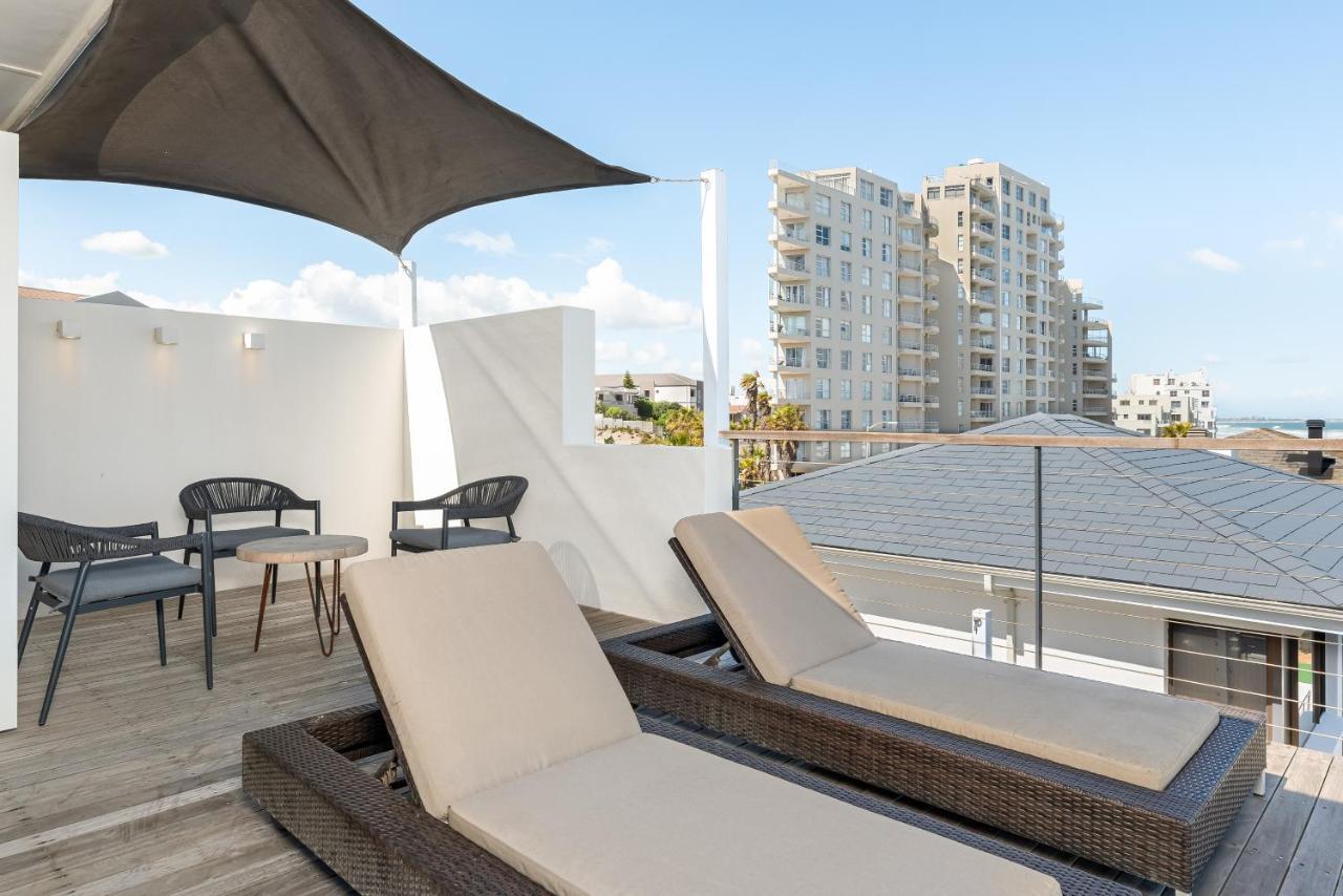 Villa 9 Shell Road Cape Town