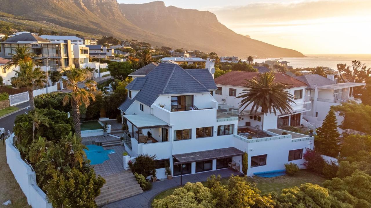 Maison De La - Luxury Camps Bay With Pool And Ocean View Villa Cape Town