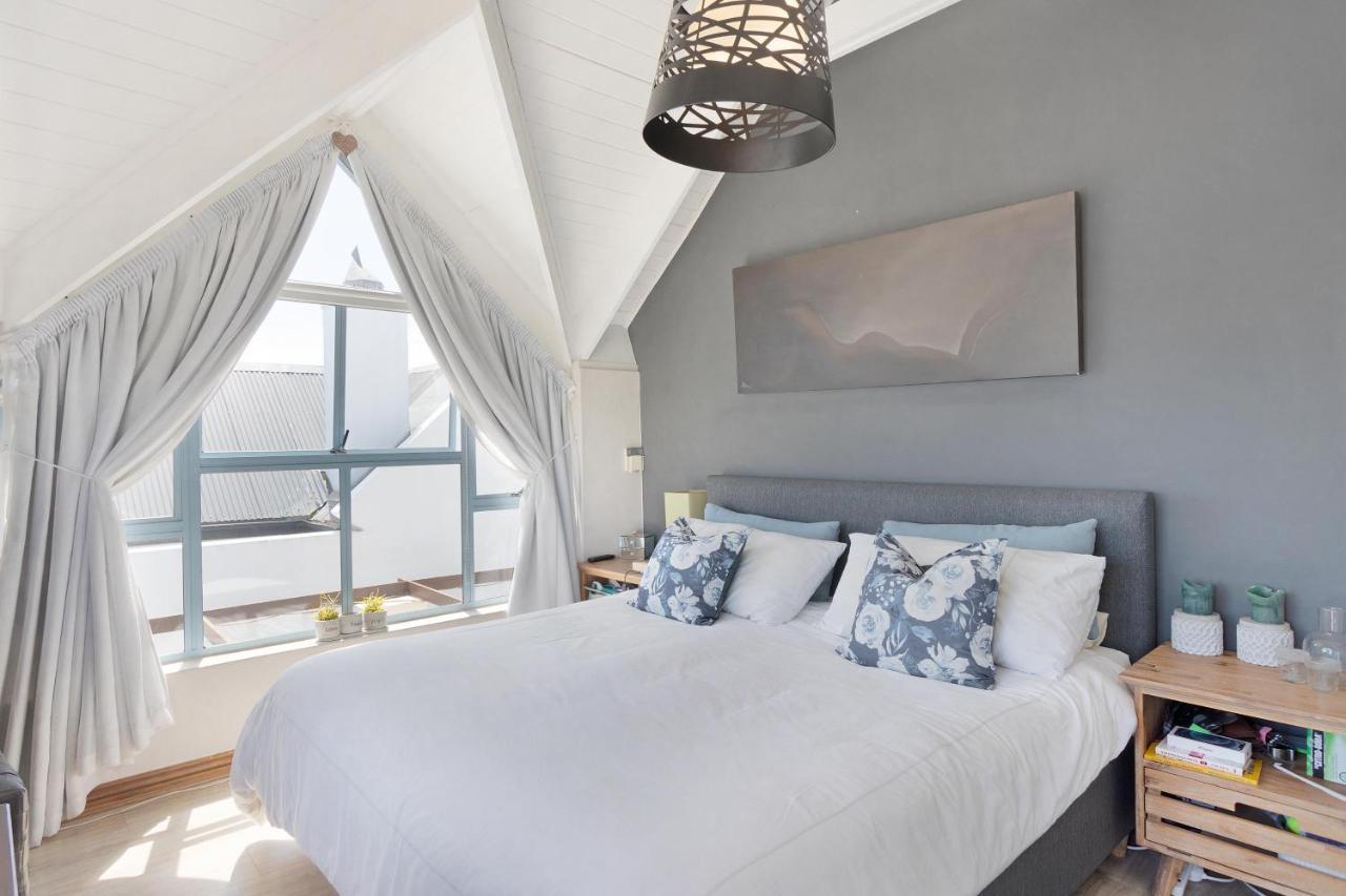 Big Bay Hilltop * Cape Town