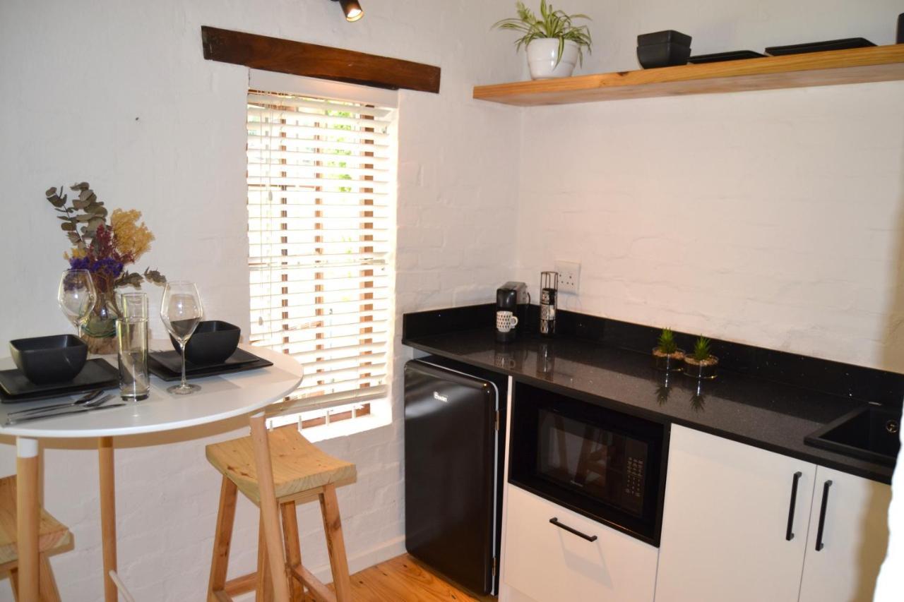 Bed & Breakfast Private With Kitchenette