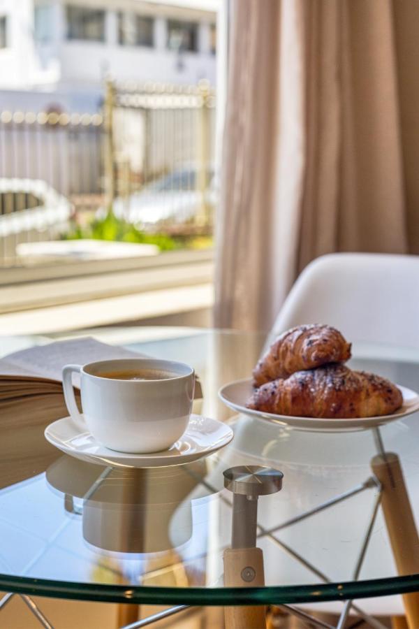 Palm - 100m From Camps Bay * Cape Town