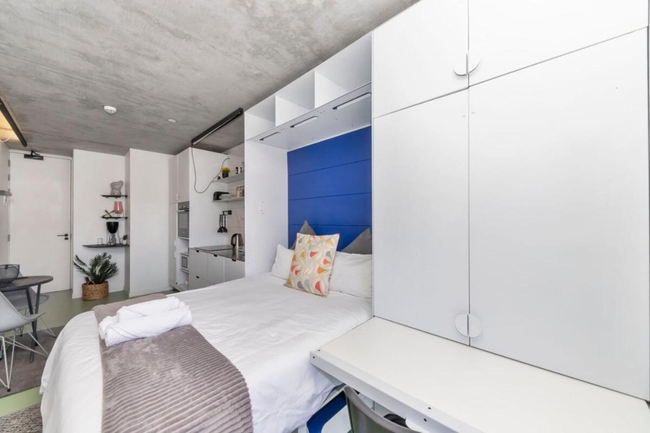 Apartment Modern Tranquil Cbd!