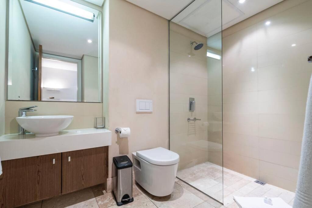 Apartment Tranquil Waterfront Escape Cape Town
