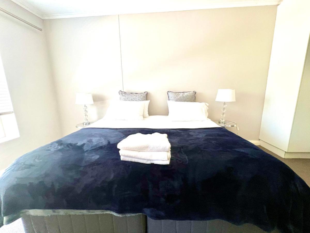Apartamento Scenic Modern In Century Ciity Cidade Do Cabo