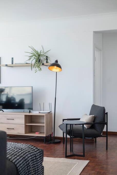 Apartment Three Bedroom In Claremont