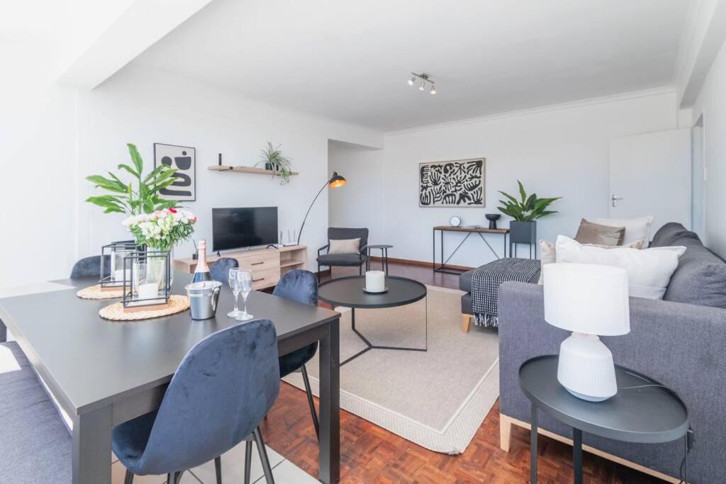 Three Bedroom In Claremont
