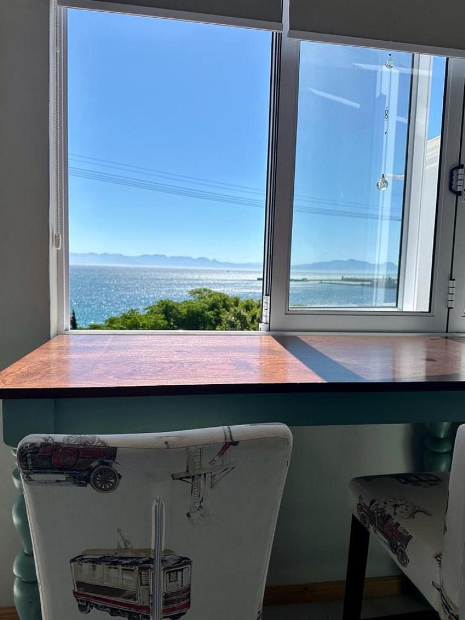 Bed & Breakfast Blue Bay Bayview