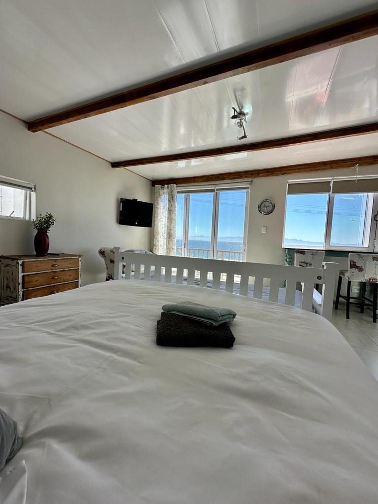 Bed & Breakfast Blue Bay Bayview *