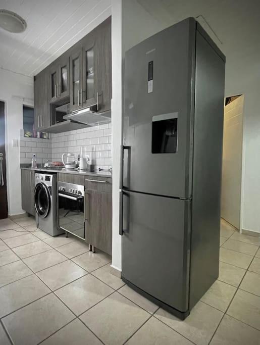 Apartamento Rest Easy With 24/7 Security *