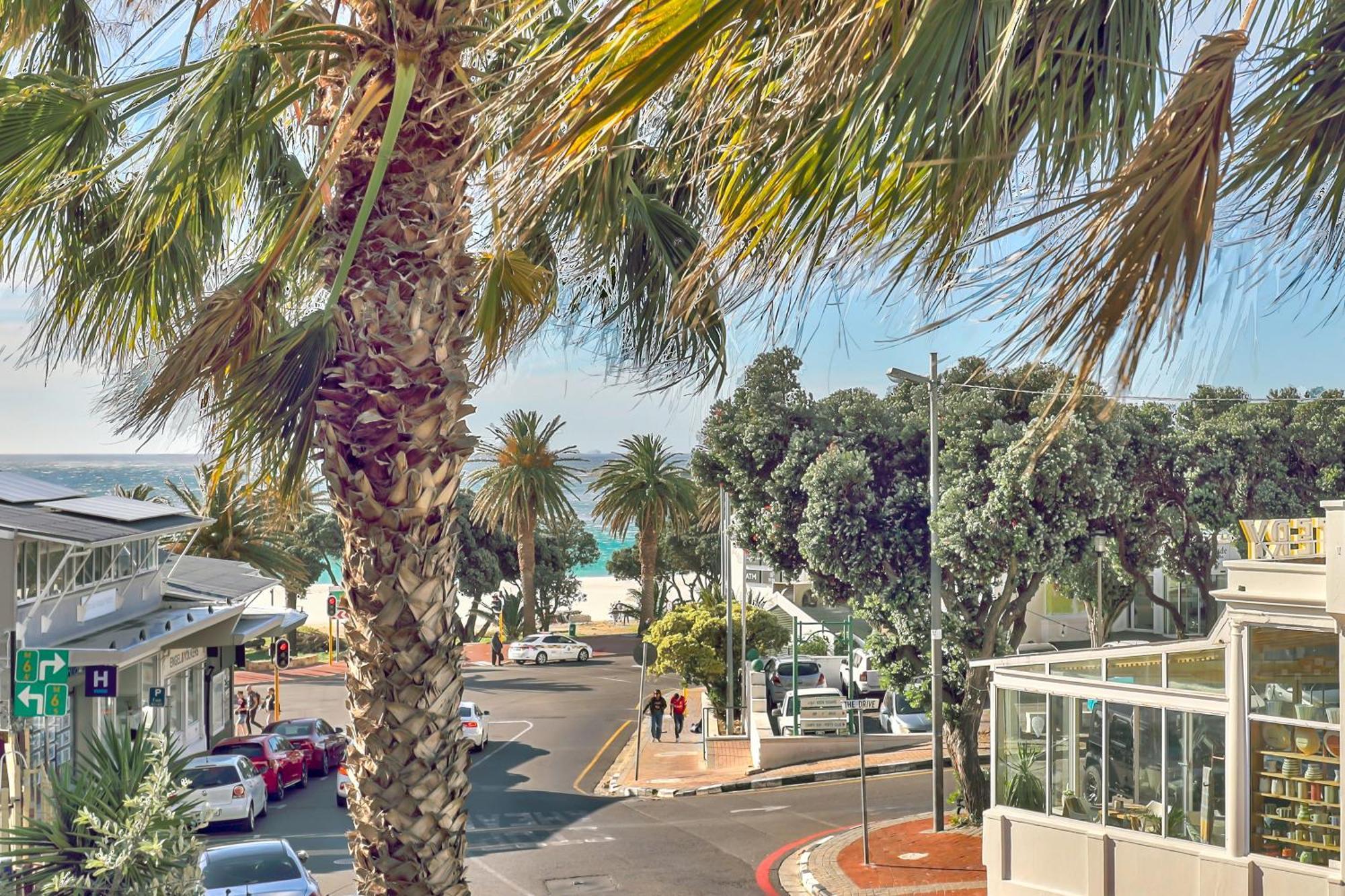 Camps Bay Family Apartment