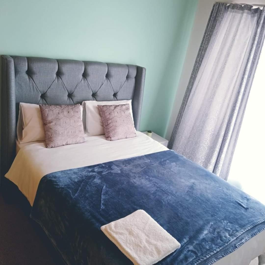 Haresca Luxury Parow Bed & Breakfast *