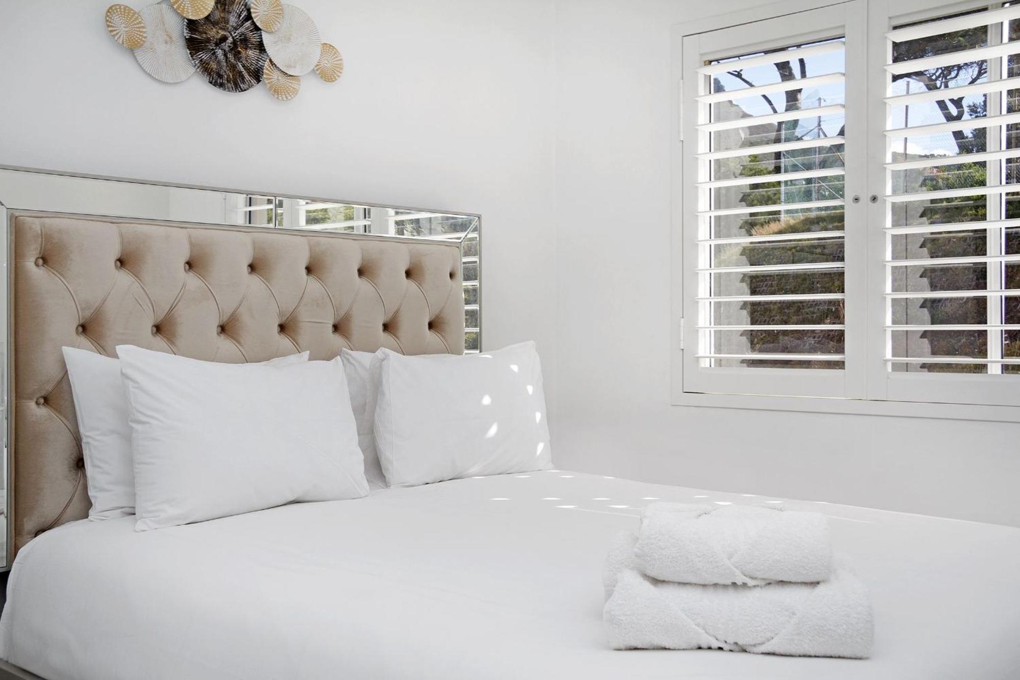 Manella On Kloof By Host Agents * Cape Town