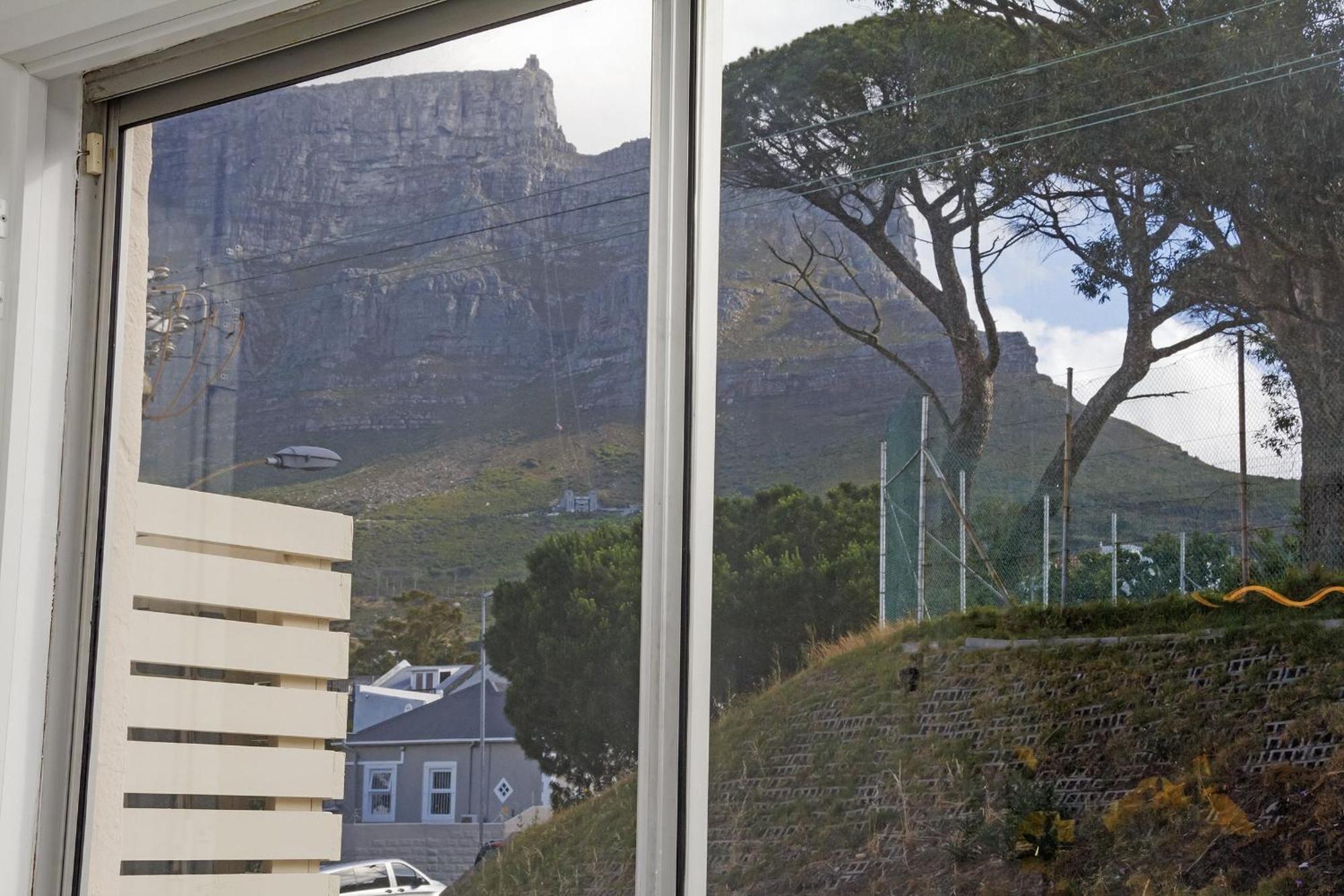 Manella On Kloof By Host Agents