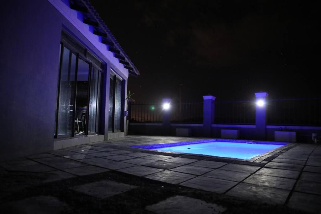 Blaauwberg House * Cape Town