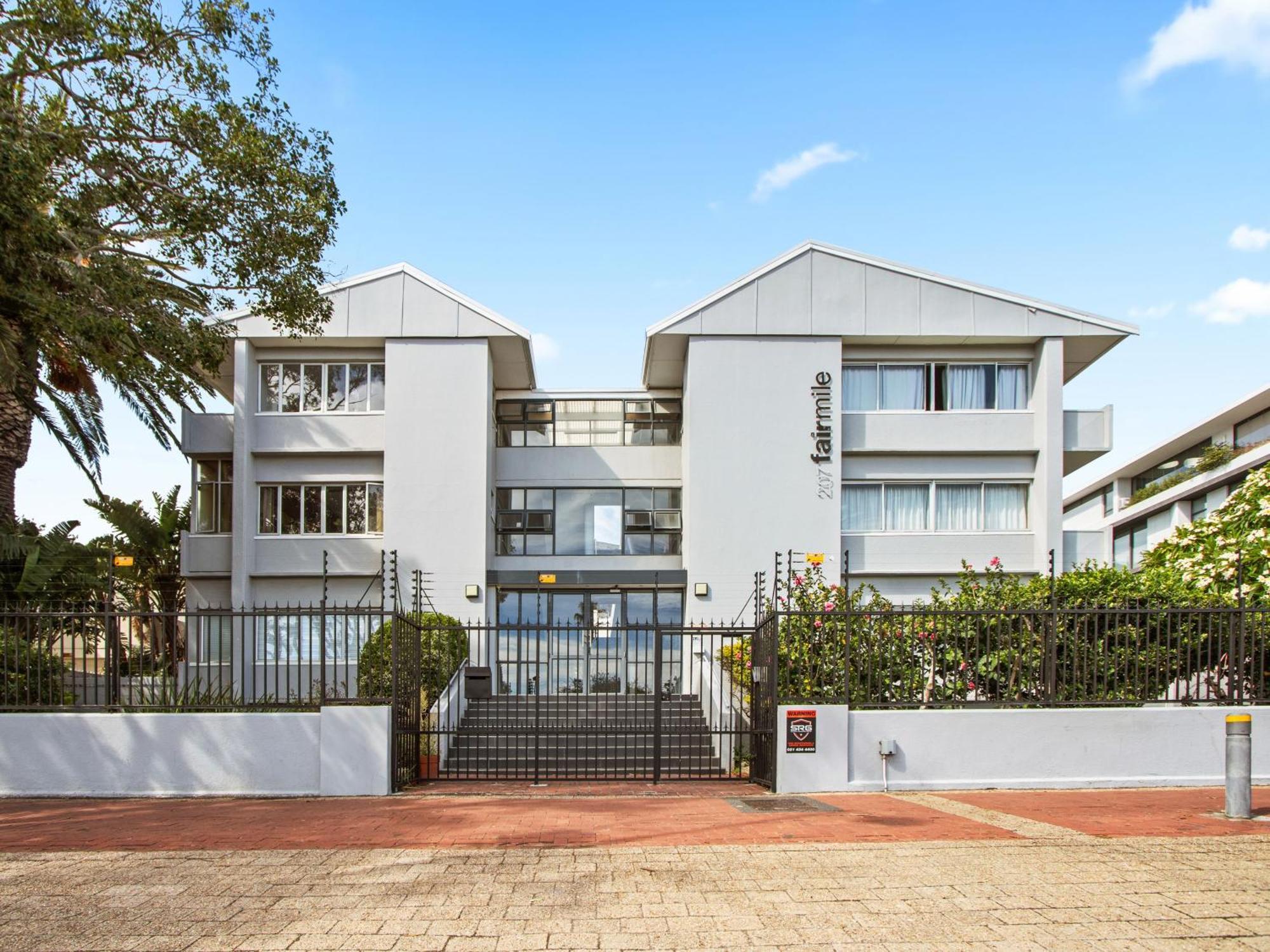 Fairmile Urban Oasis *