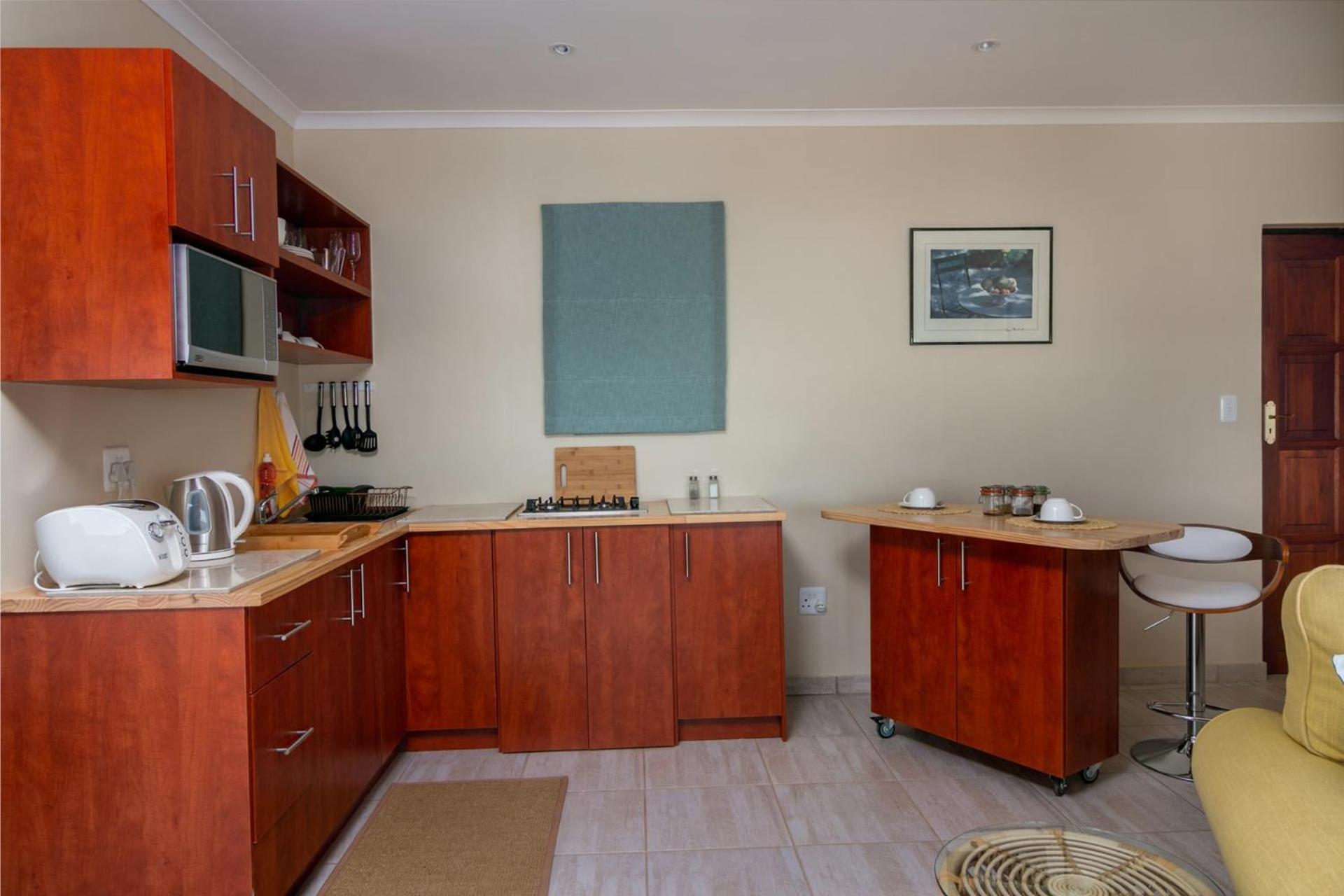Le Gaulois Luxury Apartments, Sleeps 2, Sea Views Apartamento