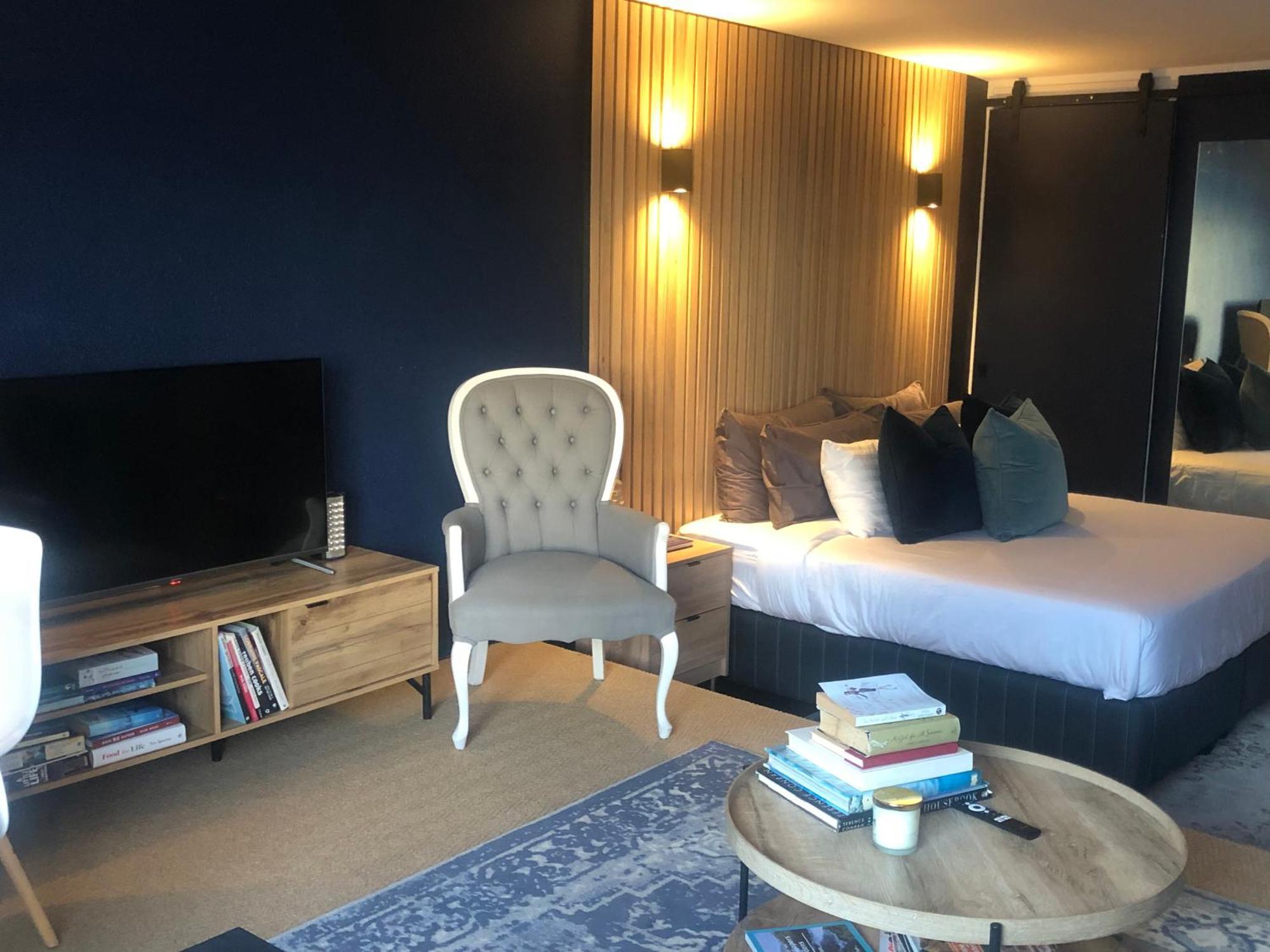 Blue In Mouille Point Apartment Cape Town