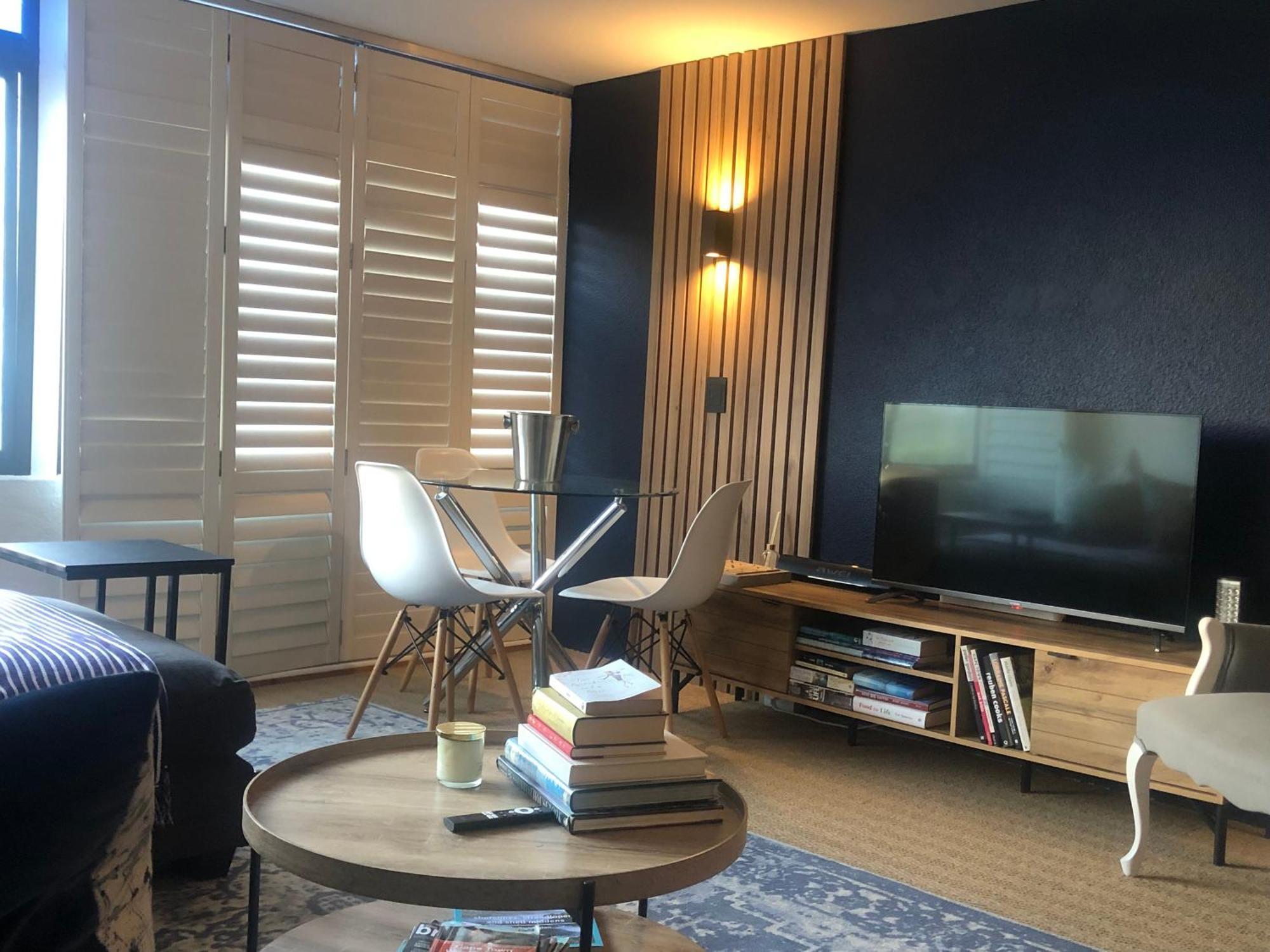 Apartment Blue In Mouille Point Cape Town