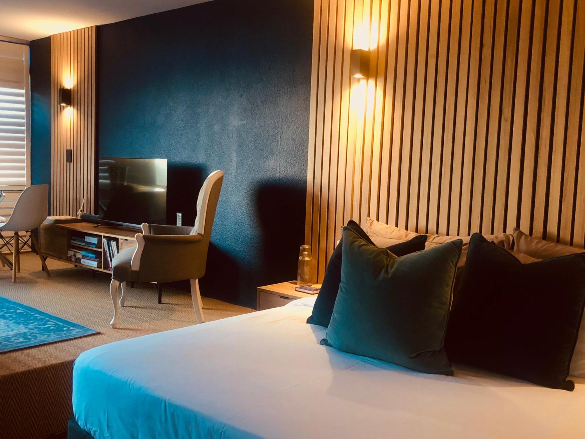 Apartment Blue In Mouille Point *