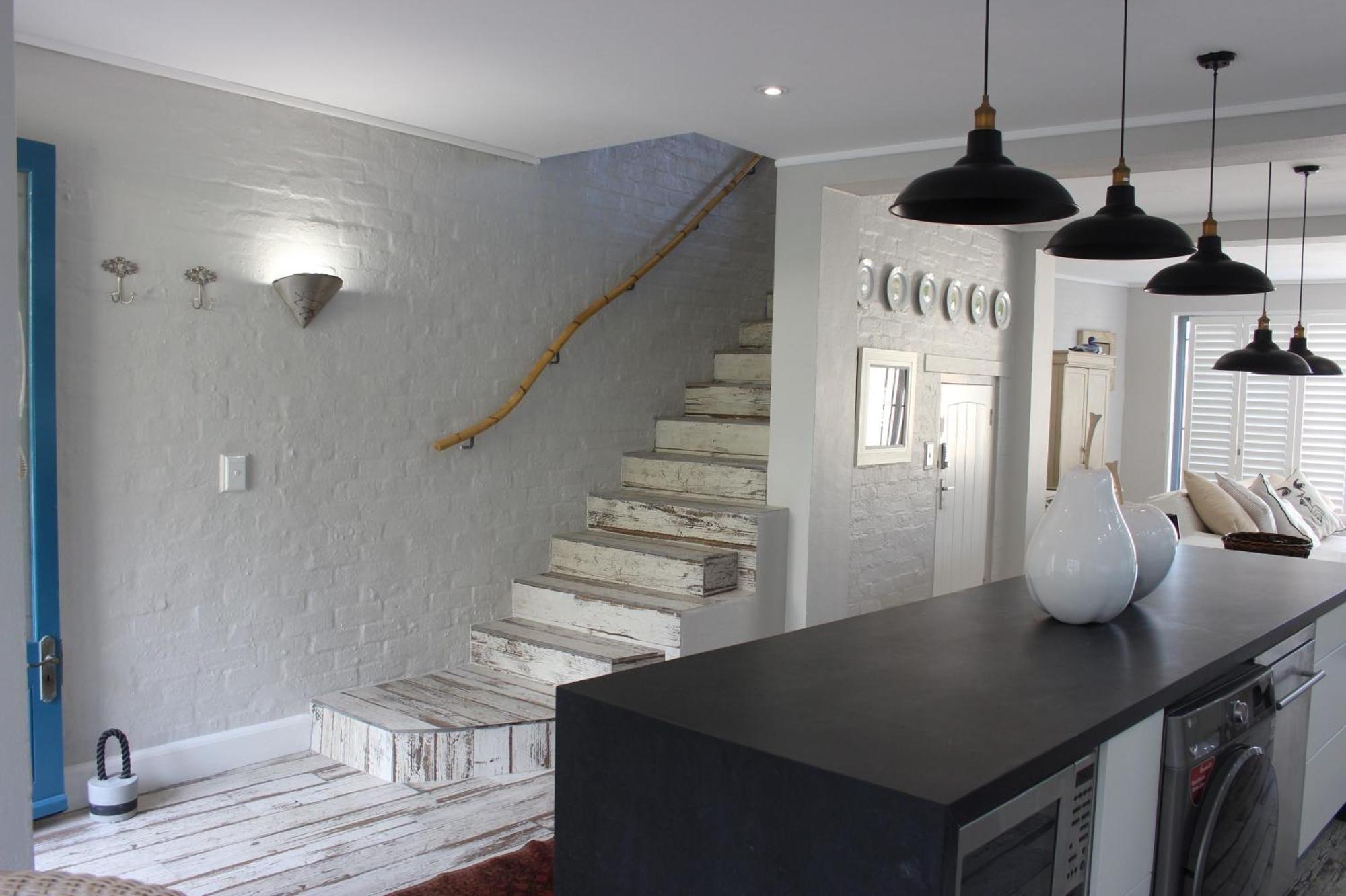Beachfront Terrace 1 Hout Bay, Apartment *