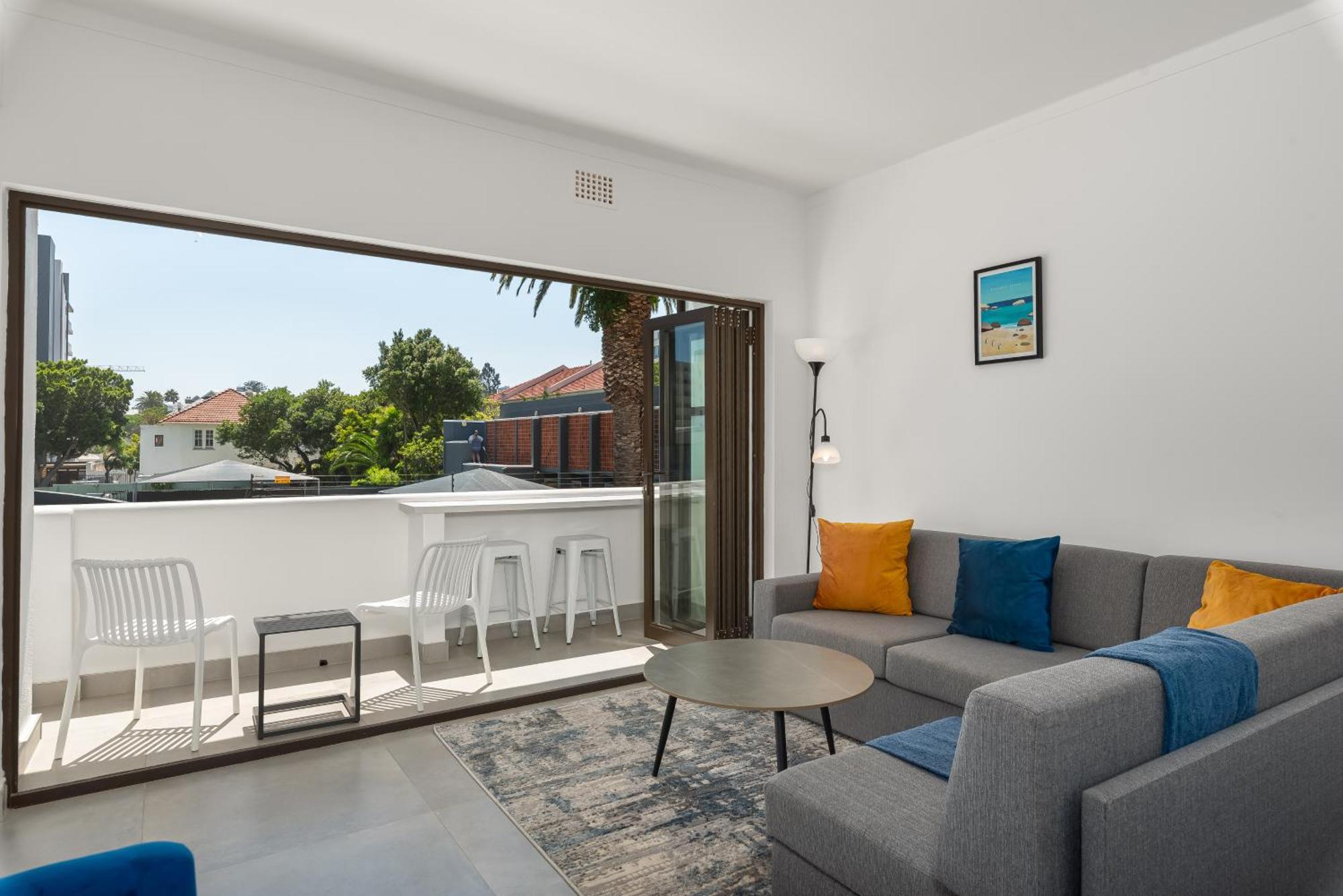 Heylon Court 110 Apartment