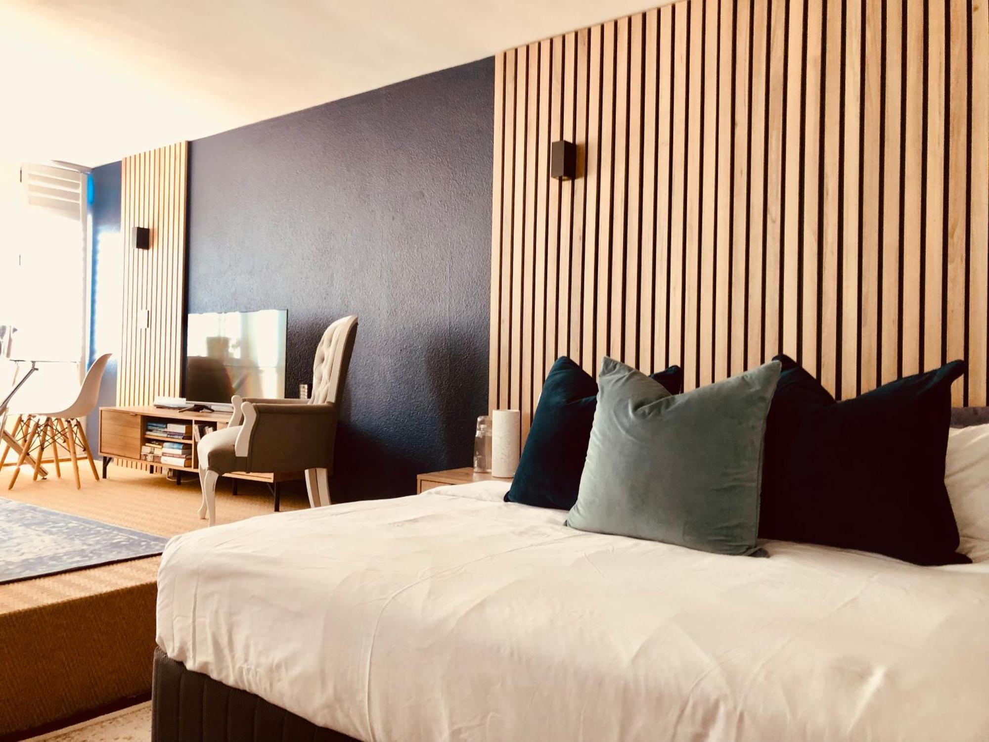 Blue In Mouille Point Apartment
