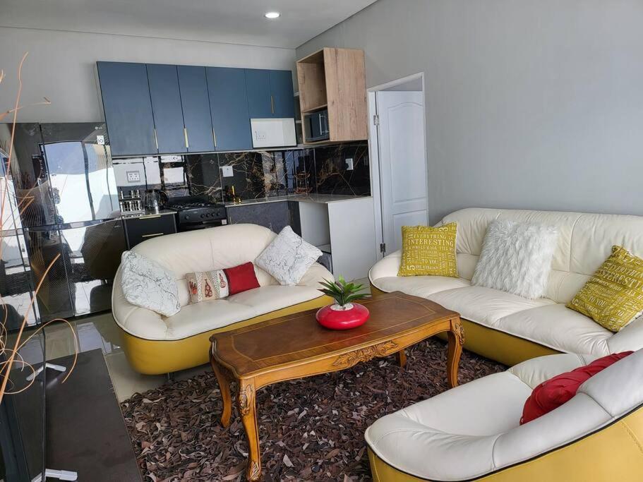 Sleep Well Ekhaya In Sandown Security Enclave, Blouberg Apartment *