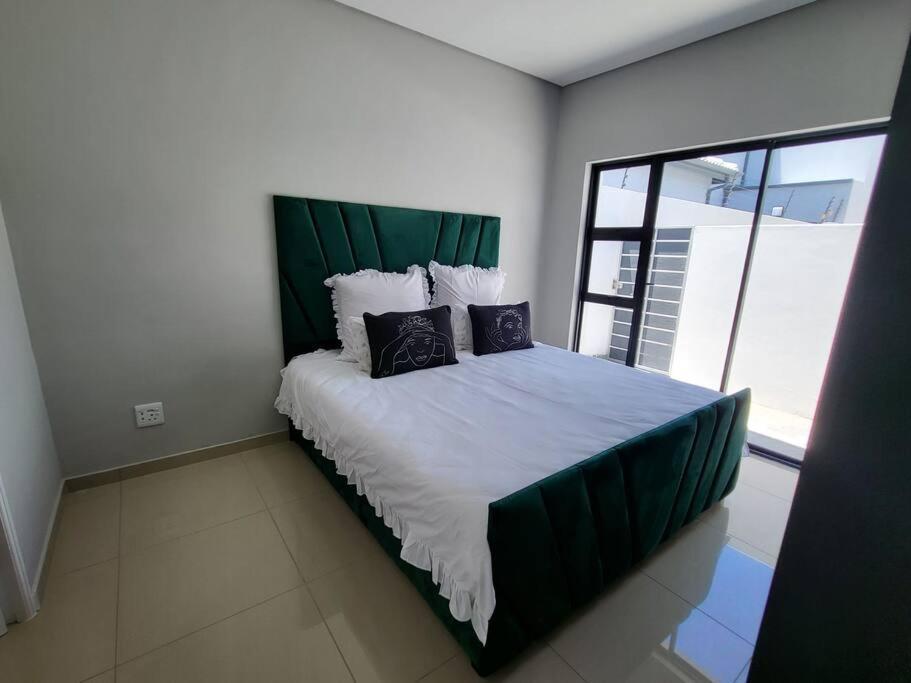 Apartment Sleep Well Ekhaya In Sandown Security Enclave, Blouberg