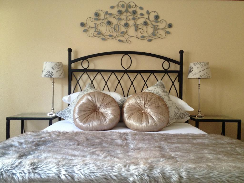 African Sun Apartment Guest house *