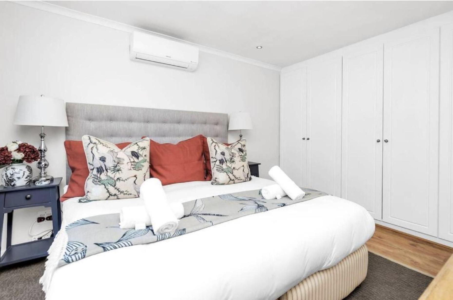 Cosy In Claremont *