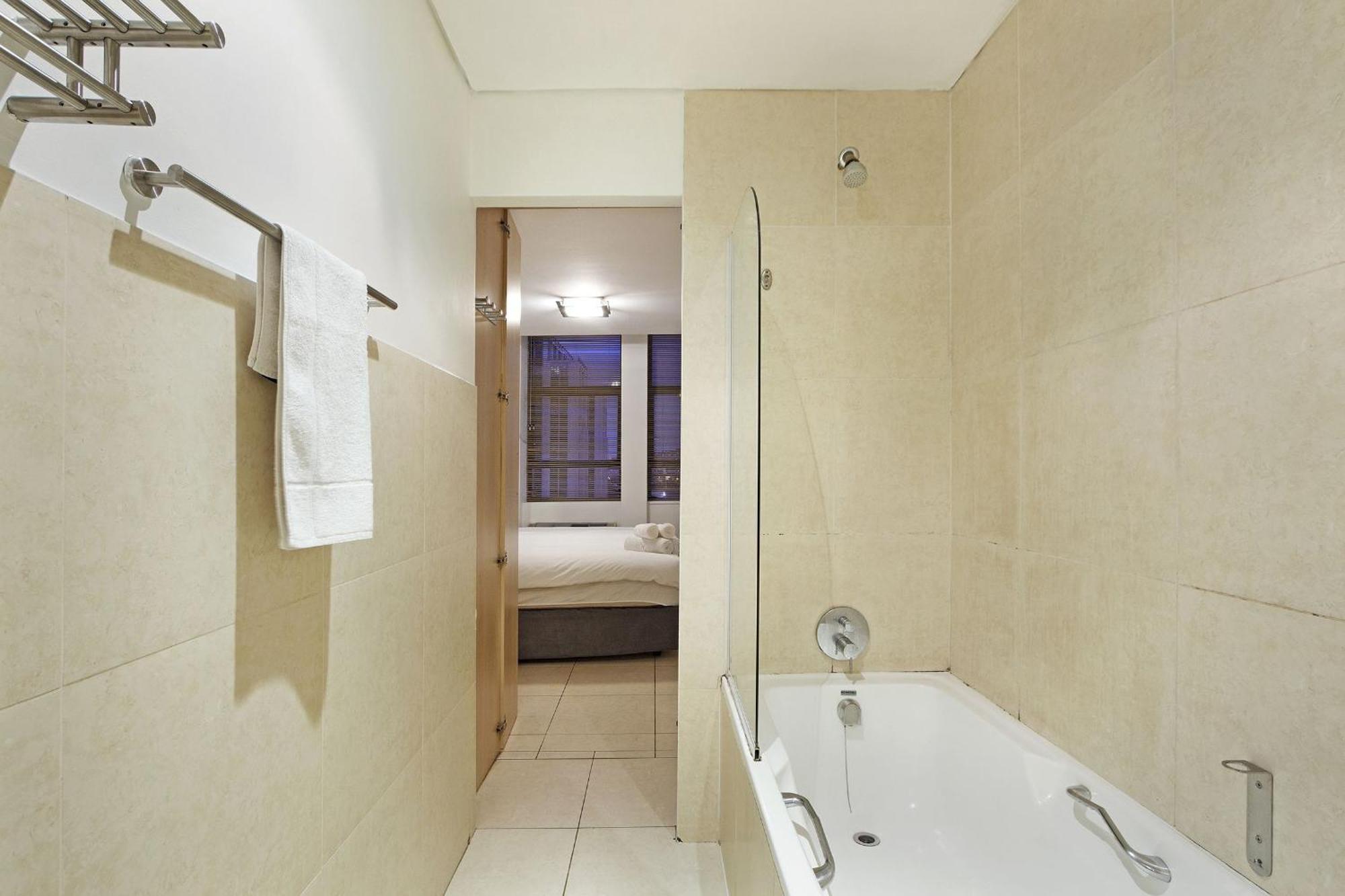Fountain 906 By Hostagents Apartment *