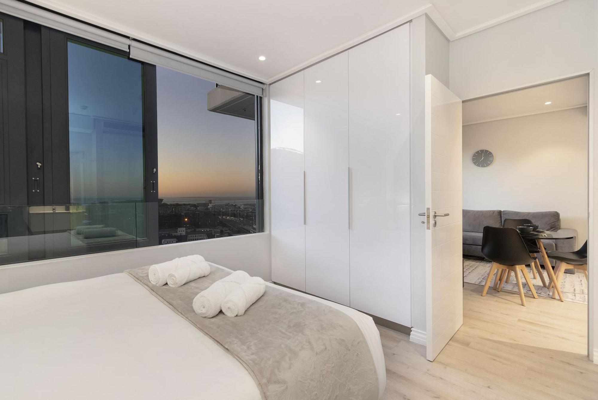 16 On Bree Unit 2117 Apartment Cape Town